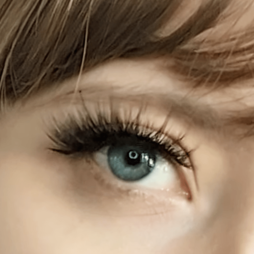 Dusty Lash