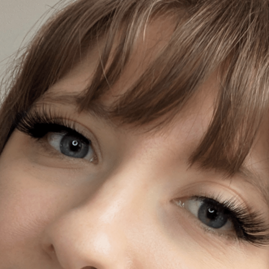 Rosa Lash
