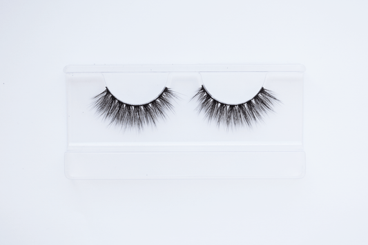 Mia Lash